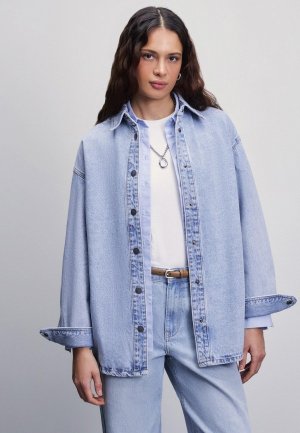 Рубашка джинсовая Zarina. Цвет: голубой