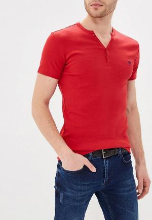 felix hardy что за бренд история. 33d3beb8ea5d83f9978e8b50c055a526. felix hardy что за бренд история фото. felix hardy что за бренд история-33d3beb8ea5d83f9978e8b50c055a526. картинка felix hardy что за бренд история. картинка 33d3beb8ea5d83f9978e8b50c055a526. I was twenty-somethings, passionate about fashion and eager to embark on my own adventure. I spent several summers in London and it was during those summers that i saw the clothes that excited me—a style that i didn’t see in my home country of Spain. I thought that if i was inspired by these major brands to create a product, give it my own spin and sell it at a reasonable price, it was possible to write my own story. So in 2002, i leaped into the void. Like all beginners, i made mistakes at first. The first plaid shirts i made lost their checks in the first wash. The first trousers lost their colour. I brought the fall-winter collection to the first trade fair we attended, when it was a spring-summer fair. I was the only booth with coats and macs at that fair. Despite these setbacks, i managed to open our first store in Lerida. Our flagship product at the time were the shirts and Felix Hardy began to take off. Over time we expanded our presence, we hope to continue our dream: to establish our style all around the world. This is our story. What’s yours? felix hardy что за бренд история. 33d3beb8ea5d83f9978e8b50c055a526. felix hardy что за бренд история фото. felix hardy что за бренд история-33d3beb8ea5d83f9978e8b50c055a526. картинка felix hardy что за бренд история. картинка 33d3beb8ea5d83f9978e8b50c055a526. I was twenty-somethings, passionate about fashion and eager to embark on my own adventure. I spent several summers in London and it was during those summers that i saw the clothes that excited me—a style that i didn’t see in my home country of Spain. I thought that if i was inspired by these major brands to create a product, give it my own spin and sell it at a reasonable price, it was possible to write my own story. So in 2002, i leaped into the void. Like all beginners, i made mistakes at first. The first plaid shirts i made lost their checks in the first wash. The first trousers lost their colour. I brought the fall-winter collection to the first trade fair we attended, when it was a spring-summer fair. I was the only booth with coats and macs at that fair. Despite these setbacks, i managed to open our first store in Lerida. Our flagship product at the time were the shirts and Felix Hardy began to take off. Over time we expanded our presence, we hope to continue our dream: to establish our style all around the world. This is our story. What’s yours?