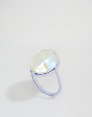 Коктейльное кольцо с овальным камнем Me & Zena. Цвет: фиолетовый