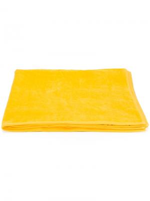 Пляжное полотенце с вышивкой Fendi. Цвет: жёлтый и оранжевый