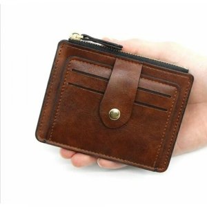 Кошелек Компактный кошелёк портмоне из натуральной кожи цвет коричневый, фактура гладкая, коричневый ТМ. Цвет: коричневый