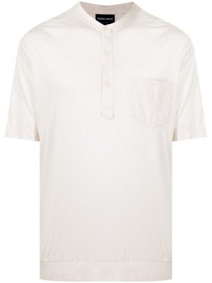 Рубашка поло с короткими рукавами и накладным карманом Giorgio Armani. Цвет: бежевый