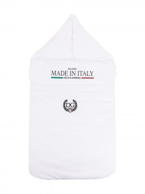 Спальный конверт DNA Italy с принтом Dolce & Gabbana Kids. Цвет: белый