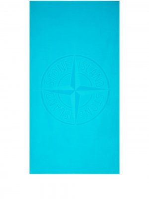Пляжное полотенце с логотипом Stone Island. Цвет: синий