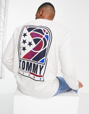 Белый лонгслив с баскетбольным принтом и логотипом на спине Tommy Jeans