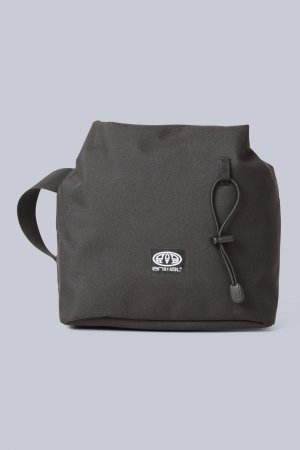 Переработанная сумка для сухого серфинга Компактная водонепроницаемая поясная с регулируемым ремнем , черный Animal