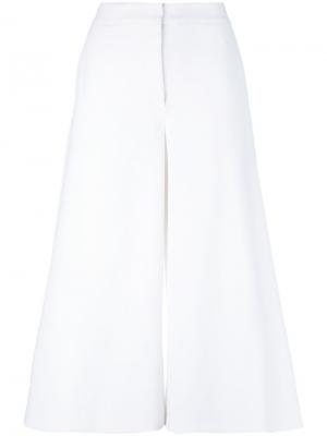 Укороченные расклешенные брюки Sara Battaglia. Цвет: белый