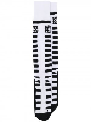 Длинные носки в стиле колор-блок KTZ. Цвет: белый