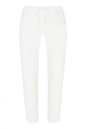 Укороченные белые брюки Manouk. Цвет: белый