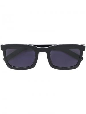 Квадратные солнцезащитные очки Delirious. Цвет: черный