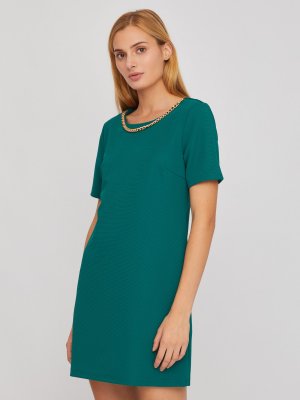 Платье длины мини с коротким рукавом и декоративной цепочкой zolla. Цвет: темно-зеленый