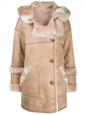 Faux-fur trimmed midi coat Urbancode. Цвет: нейтральные цвета