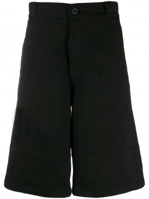 Джинсовые шорты с подворотами в клетку тартан Alexander McQueen. Цвет: черный