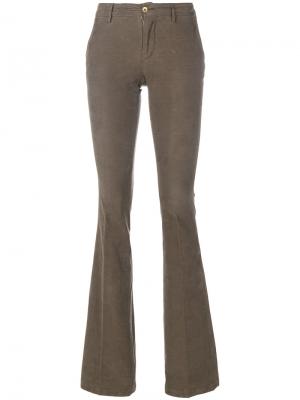 Вельветовые брюки клеш Pt01. Цвет: коричневый