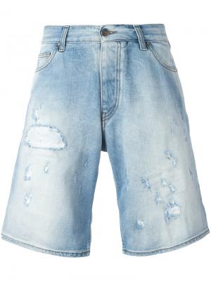 Длинные рваные джинсовые шорты Armani Jeans. Цвет: синий