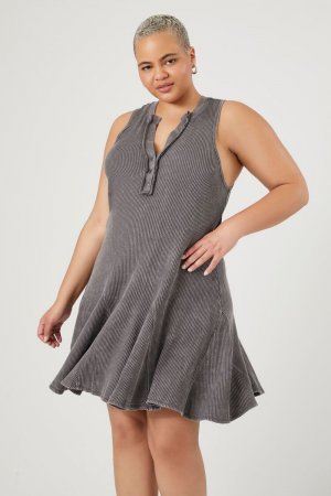 Термальное платье с плиссированной юбкой больших размеров , угольный Forever 21