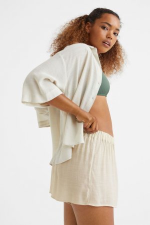 Пляжные шорты из крепа, светло-бежевый H&M