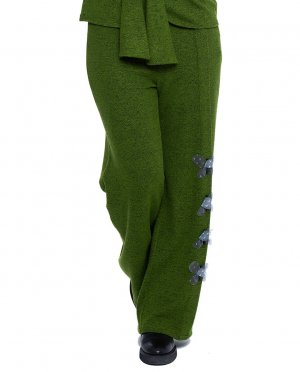 Женские брюки с вышивкой на одной штанине , зеленый Mamatayoe. Цвет: зеленый