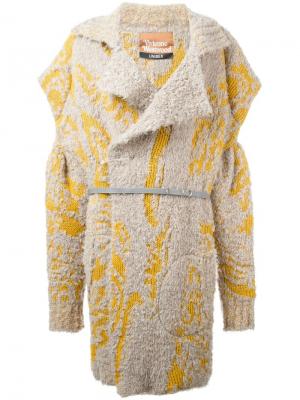 Объемное ворсистое пальто Vivienne Westwood. Цвет: телесный
