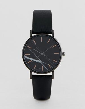 Черные часы с эффектом мрамора ASOS DESIGN. Цвет: черный