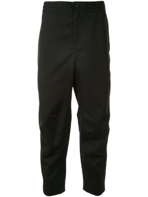 Укороченные брюки прямого кроя Black Comme Des Garçons. Цвет: 1