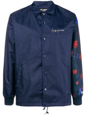 Куртка-бомбер с рукавом цветочным принтом Yohji Yamamoto. Цвет: синий