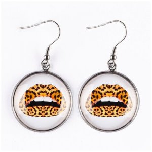 Серьги-подвески Стильные губы с помадой хищным принтом шкуры леопарда DARIFLY. Цвет: оранжевый