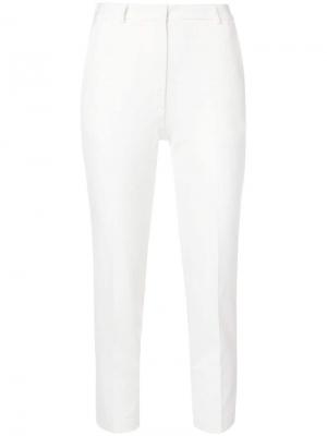 Укороченные брюки Blanca. Цвет: белый