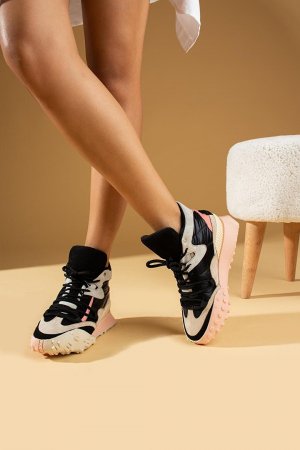 Удобные спортивные женские ботинки до щиколотки на шнуровке с противоскользящей подошвой 36-180-23 , черный Pembe Potin