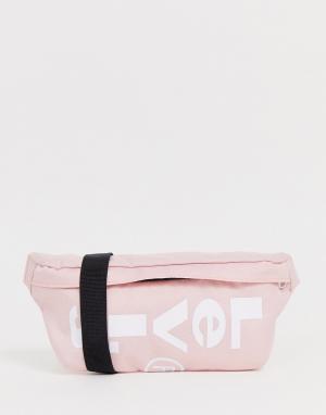 Сумка-кошелек на пояс с логотипом Levis Levi's. Цвет: розовый