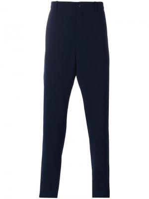 Классические брюки Giorgio Armani. Цвет: синий