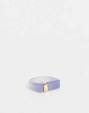 Объемное кольцо из полимера пудрового синего цвета с золотистой деталью -Голубой DesignB London