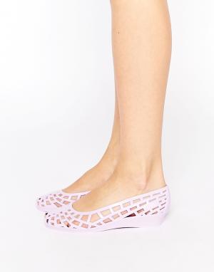 Желейные туфли на плоской подошве с вырезами JuJu Christabel. Цвет: светло-лиловый