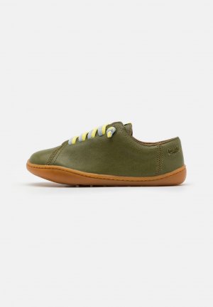 Спортивные туфли на шнуровке PEU CAMI KIDS , цвет medium green Camper