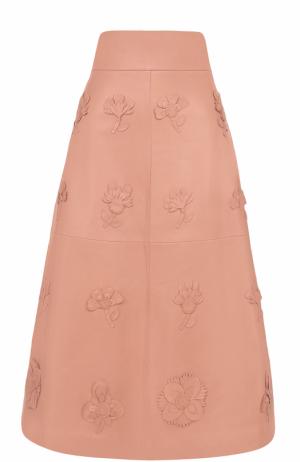 Кожаная юбка-миди с широким поясом и фактурной отделкой Valentino. Цвет: розовый
