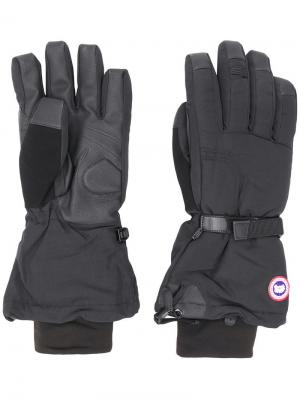 Перчатки Arctic Down Canada Goose. Цвет: черный