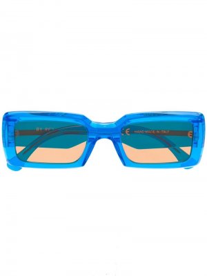 Солнцезащитные очки Sacro в прямоугольной оправе Retrosuperfuture. Цвет: синий