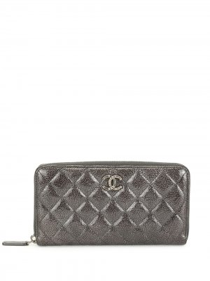 Стеганый кошелек с круговой молнией и логотипом CC Chanel Pre-Owned. Цвет: черный