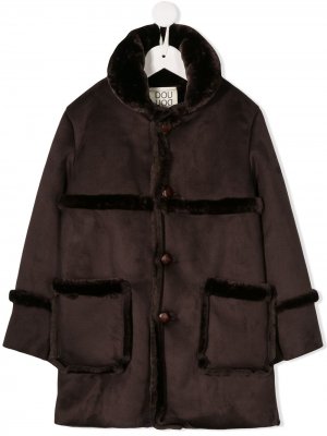 Однобортное пальто с искусственным мехом Douuod Kids. Цвет: коричневый