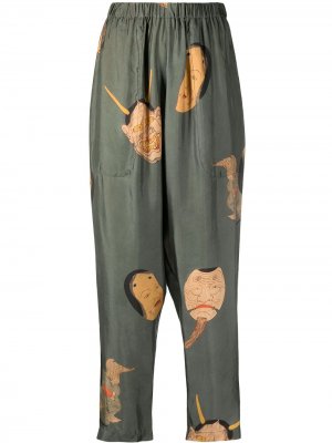 Зауженные брюки с графичным принтом Uma Wang. Цвет: зеленый