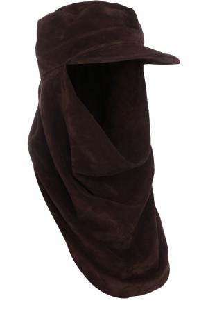 Замшевая шапка-балаклава с козырьком Saint Laurent. Цвет: коричневый