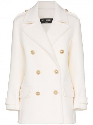Двубортное пальто Balmain. Цвет: белый