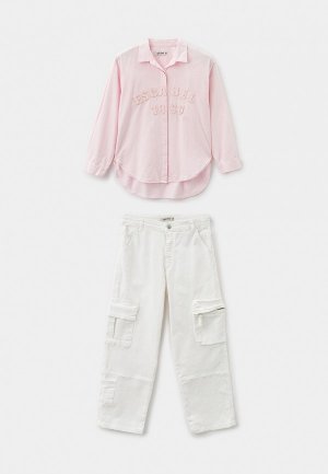 Рубашка и джинсы Escabel. Цвет: разноцветный