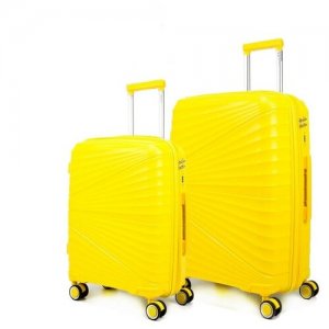 Комплект чемоданов на колесах желтого цвета M + S (Полипропилен, 2 штуки) Ambassador. Цвет: желтый