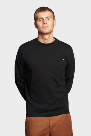 Черная футболка с длинными рукавами и нагрудным карманом , черный Penfield. Цвет: черный