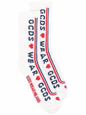 Носки в рубчик с надписью Gcds. Цвет: белый