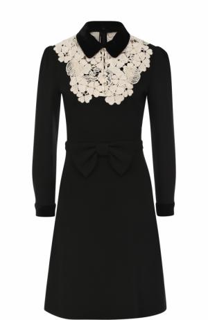 Приталенное платье-миди с контрастной кружевной вставкой Gucci. Цвет: черный