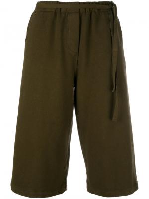 Укороченные брюки Jone Humanoid. Цвет: коричневый
