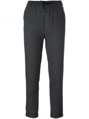 Спортивные брюки Woolrich. Цвет: серый