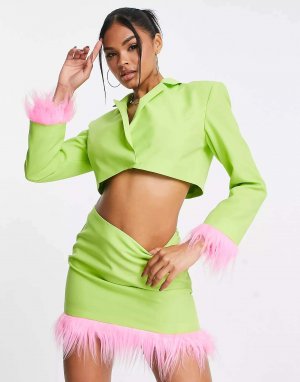 Зеленый укороченный пиджак с розовой отделкой из искусственных перьев ASYOU